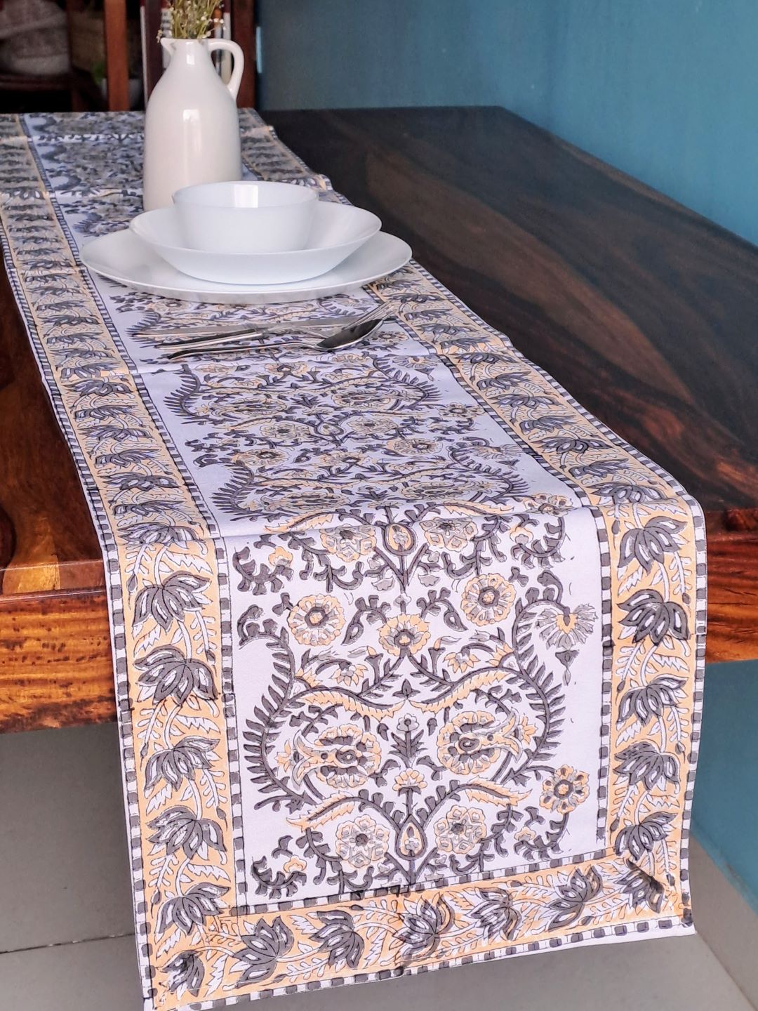 HANDBLOCK PRINT TABLE RUNNER