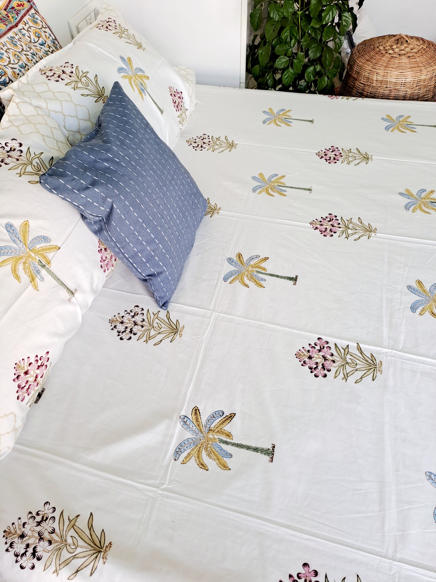 HANDBLOCK PRINT BEDSHEET