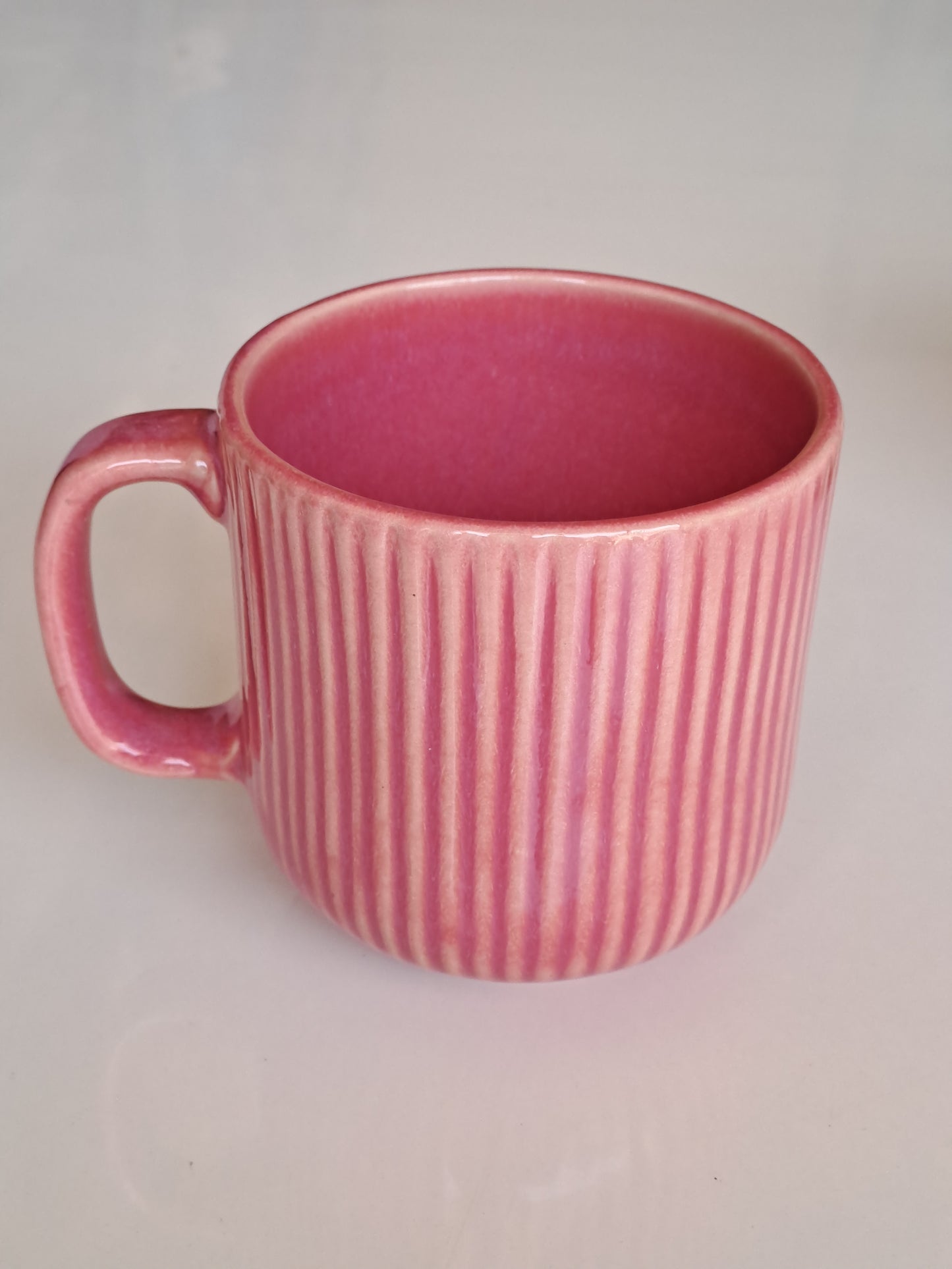 RED COLOR LINE CERAMIC MUG/CUP(SET OF 2)