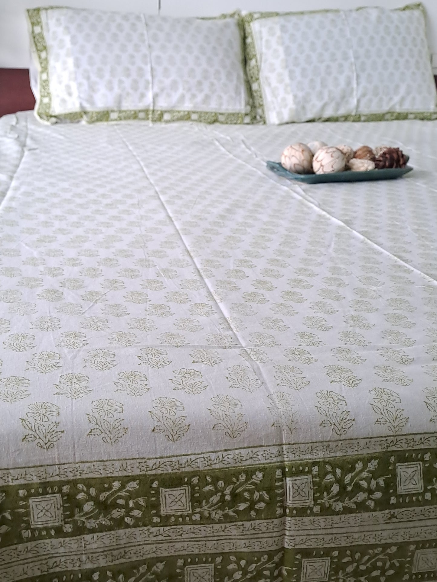 HANDBLOCK PRINT KING SIZE BEDSHEET