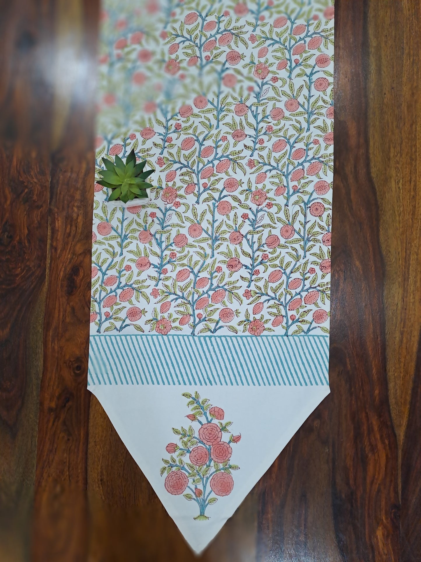 HANDBLOCK PRINT TABLE RUNNER