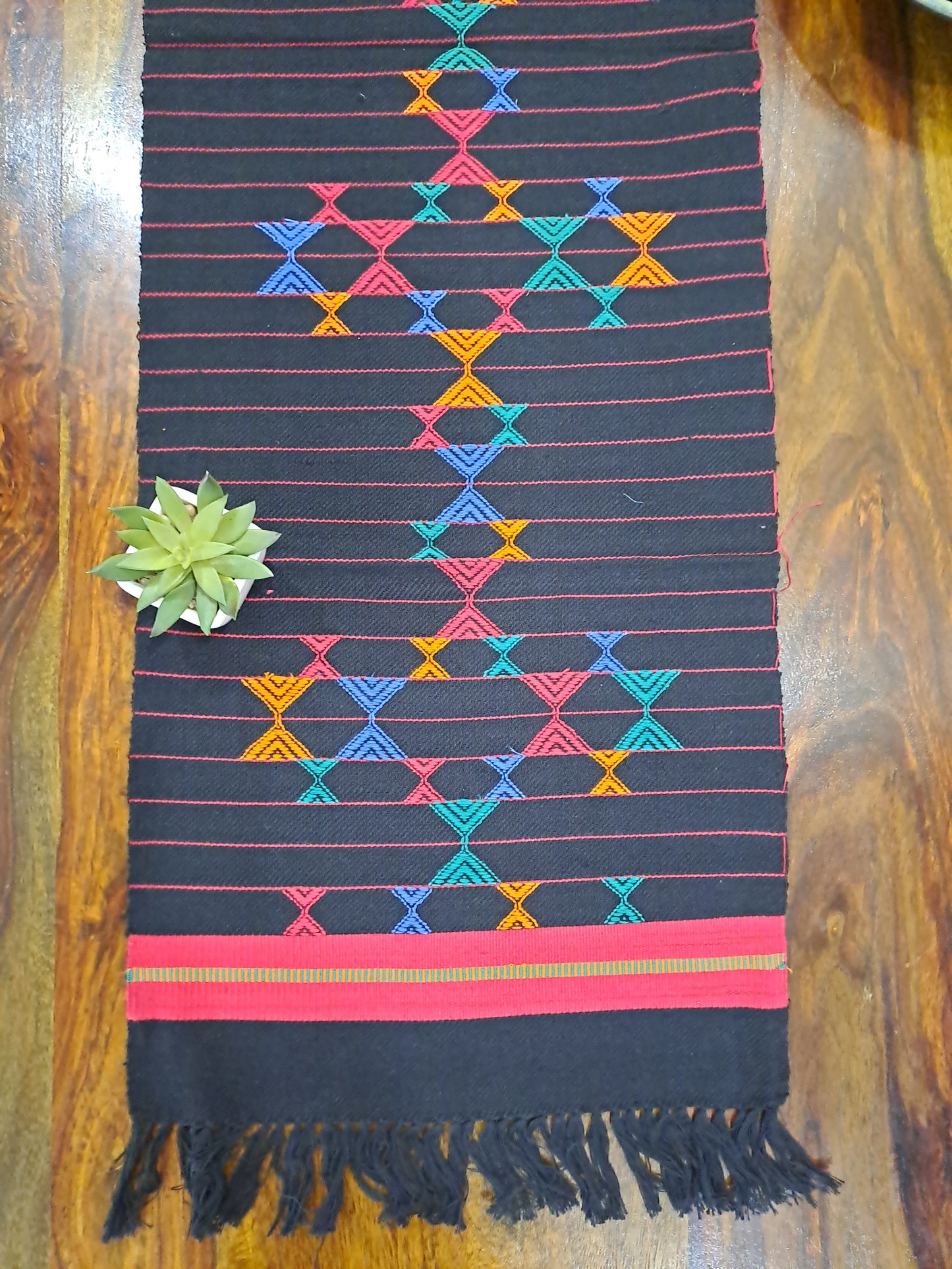 HANDLOOM TABLE RUNNER