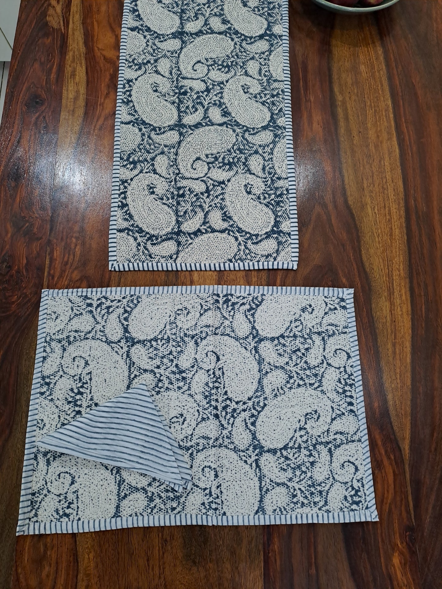 HANDBLOCK PRINT PLACEMAT AND NAPKIN SET