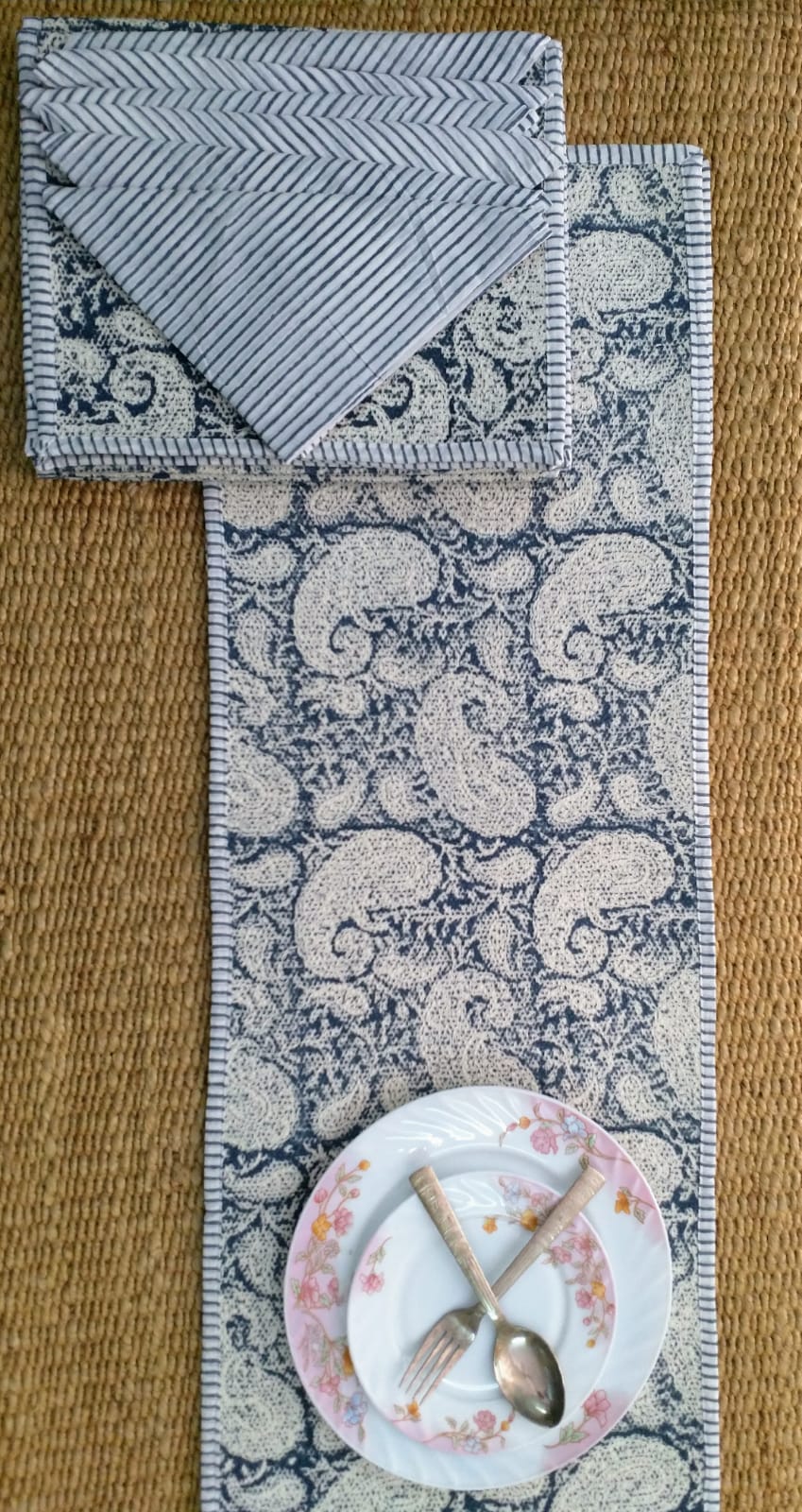 HANDBLOCK PRINT PLACEMAT AND NAPKIN SET