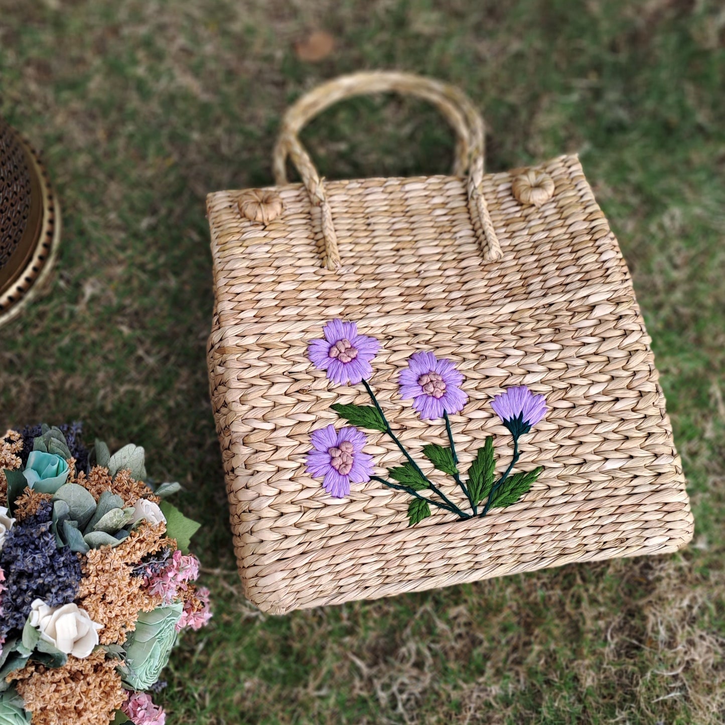 Kauna Grass Bag with hand embroidery design