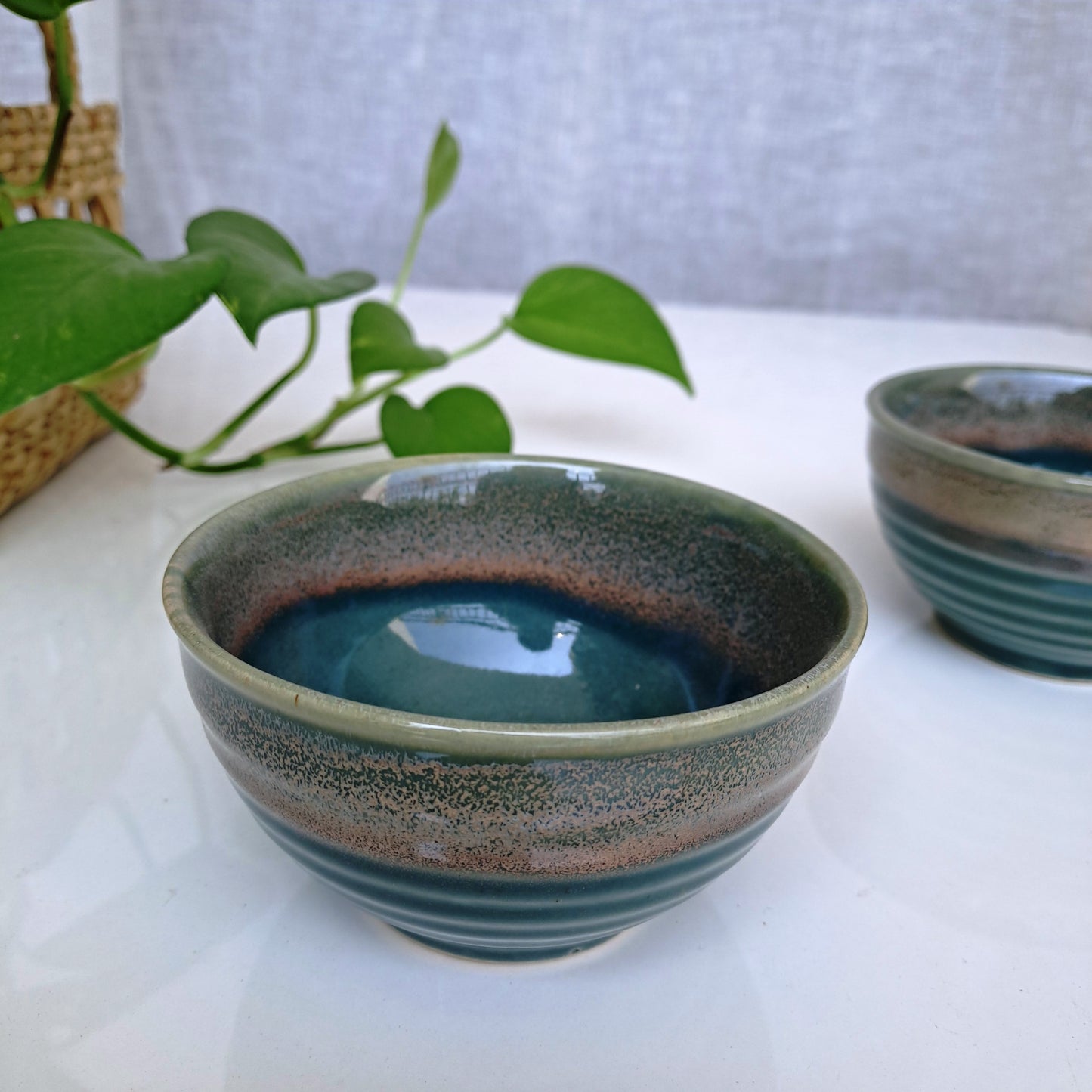 CERAMIC GREEN NUTS BOWL (SET OF 2)