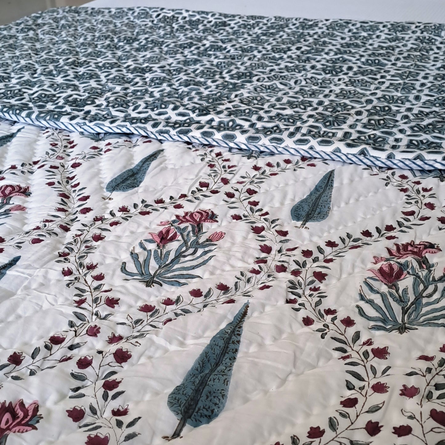 PREMIUM QUALITY HAND BLOCK PRINT SINGLE QUILT