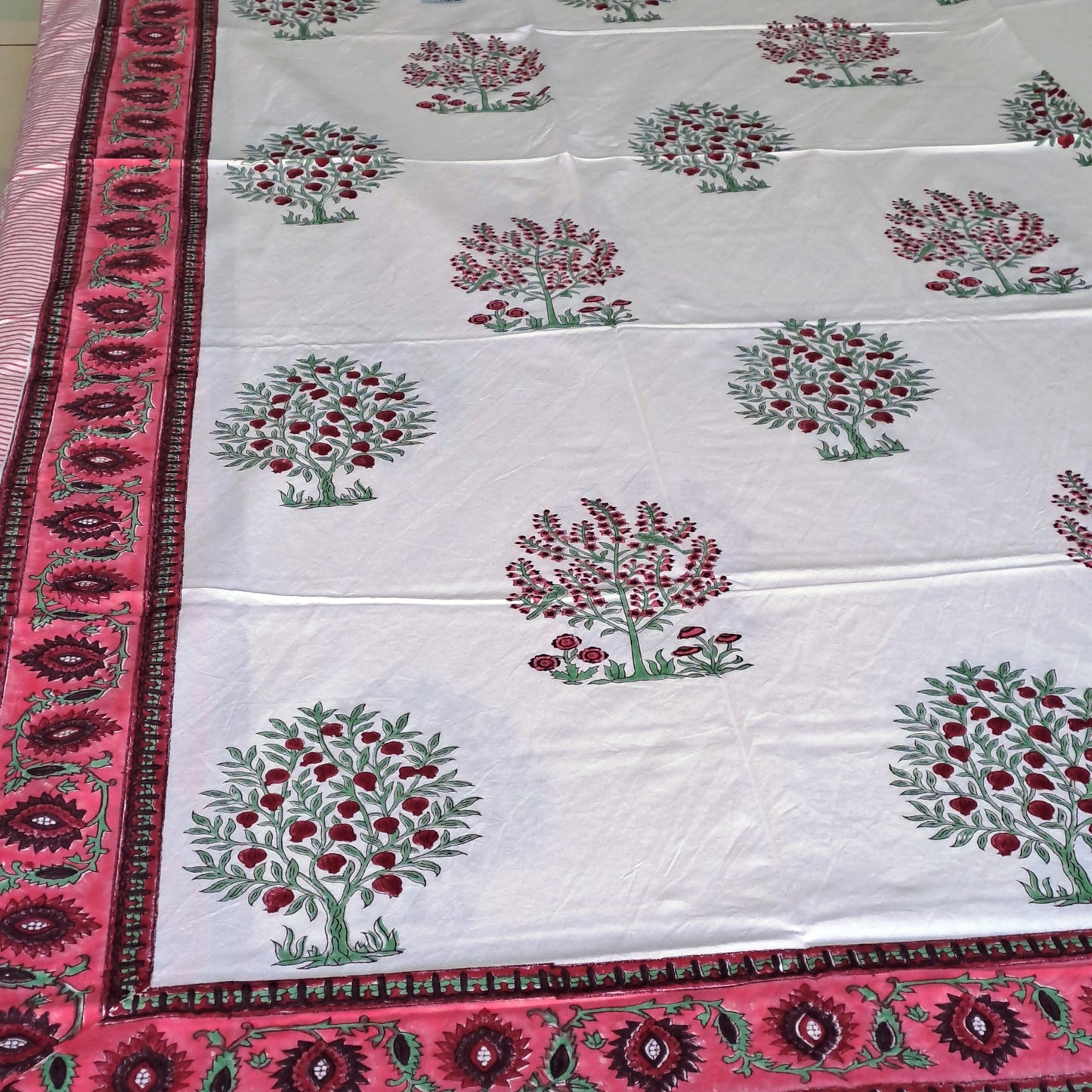 100%  COTTON HAND BLOCK PRINT DOUBLE BEDSHEET